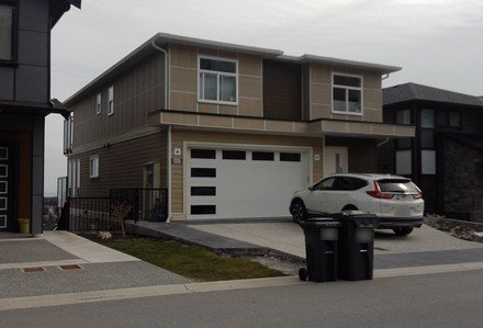 2447 Azurite Crescent - Bear Mountain